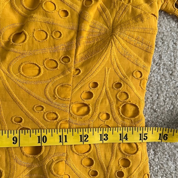 Trina Turk Sweet Off Shoulder Eyelet Dress Yellow Women’s 4 Resortwear Sun Dress - Picture 6 of 8